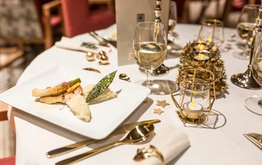 Restaurante gourmet em resort de montanha