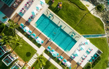 Swimming pool in Cancun
