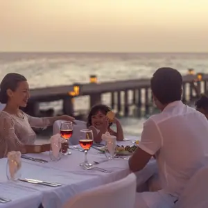 Couple with kids in the maldives
