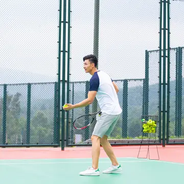 Escuela de Tenis (según temporada)