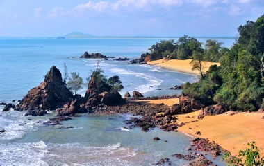 Praia na Malásia.