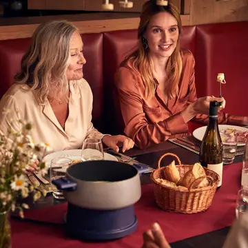 Restaurants & Bars