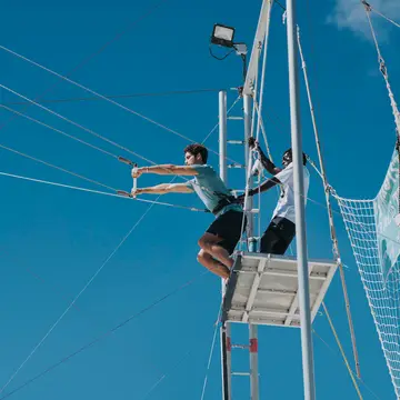 Trapeze