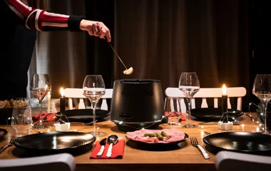Mesa com fondue
