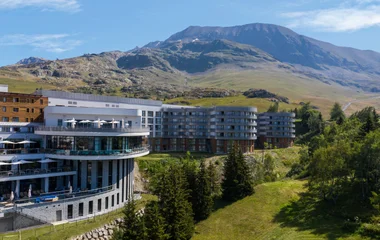 Club Med Alpe d'Huez en verano.