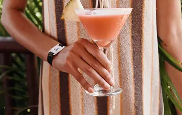 Restaurants & Bars