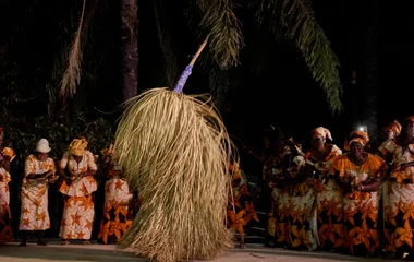 Cerimônia do povo Diola.