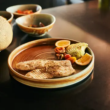 Restaurants & Bars