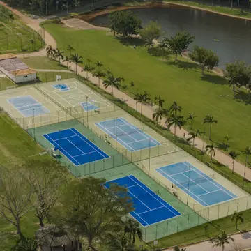 Tennis