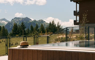 Vista da piscina externa