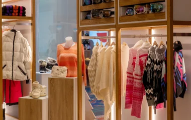 Roupas de frio bem armazenadas na Boutique do Club Med Serre Chavelier.