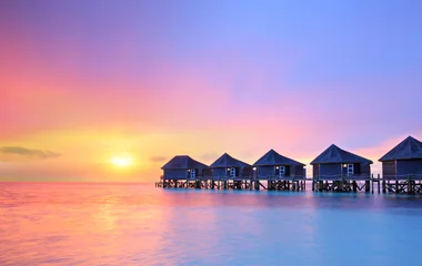 Resort immersi nella quiete nel mare delle Maldive