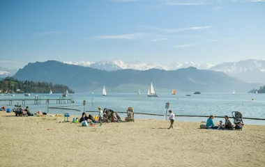 une baignade sur les plages de Suisse