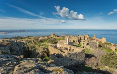 LES CHEMINS DE RANDONNÉE