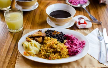 Plat typique au Costa Rica