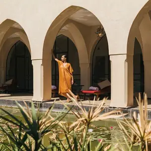 mujer en Marrakech Club Med