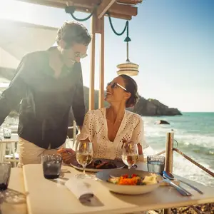 Almuerzo en pareja en Cefalu