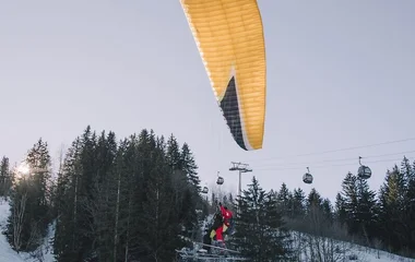 paragliding en la montaña