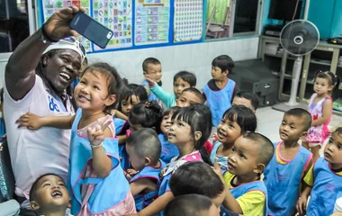 Club Med volunteers educating local communities