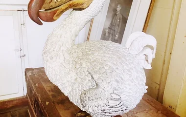 Dodo bird statue