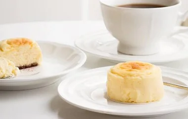 Snaffle’s Cheese Omelette