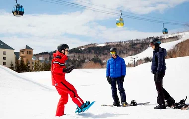 พักสกี มาเล่นสโนว์บอร์ด