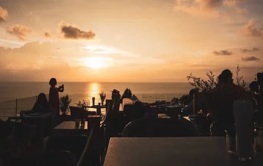 sundeck, karon, phuket, club med