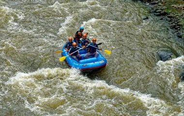 water rafting