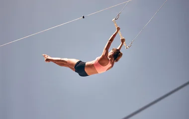 Flying trapeze