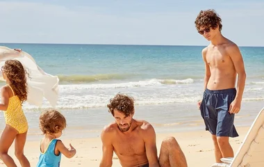 Kids stay free Family Offer