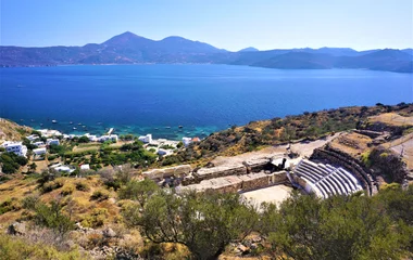 milos grèce paysage