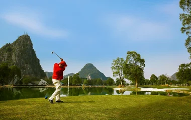 Land sports – Golfing holiday packages