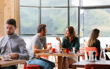 déjeuner face à la montagne club med été