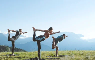 yoga in de bergen