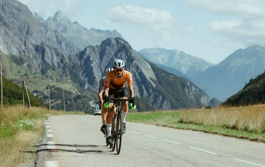 vélo de route à l'Alpe d'Huez