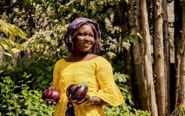 agricultrice dans les champs en casamance