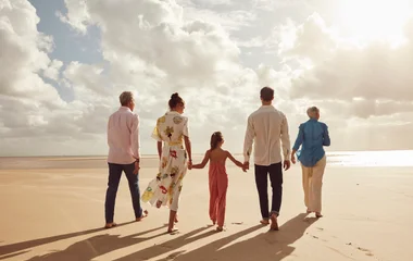 Tips on how & what to pack for your suitcase