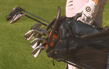 couple golf