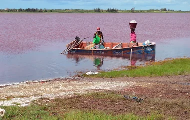 lac rose sénégal