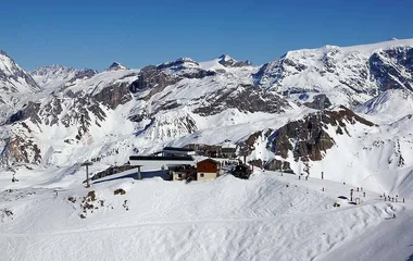 Blue run in the three valleys