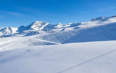 Ski runs in the three valleys