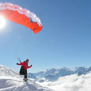 paraskiing in the Alps