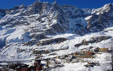 Comprensorio sciistico innevato a Cervinia - Club Med
