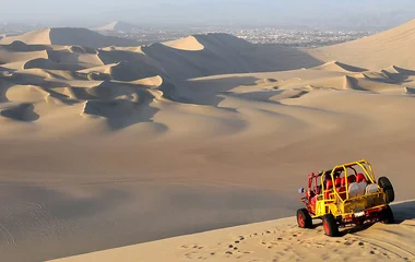 Durch die Dünen fahren