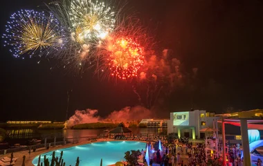 Silvesterfeuerwerk im Resort Club Med Cancùn