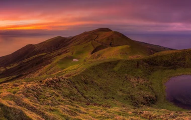 Panorama auf den Bergen der Azoren in Portugal