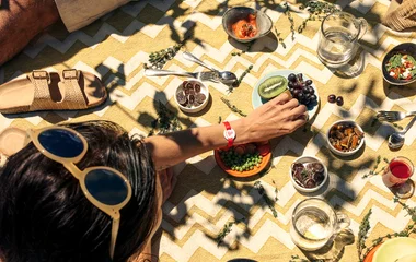 סעודות בקלאב מד