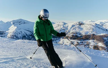 Ski pass & Ski equipment