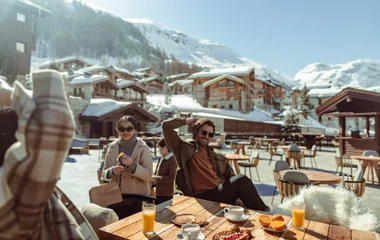 family skiing with Club Med