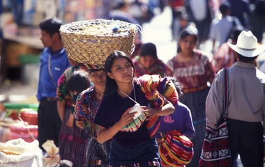 Marchés traditionnels au Guatemala